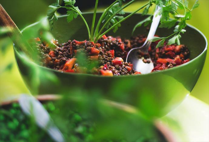 Eating Sustainably in an Effort to Give Back to the Environment